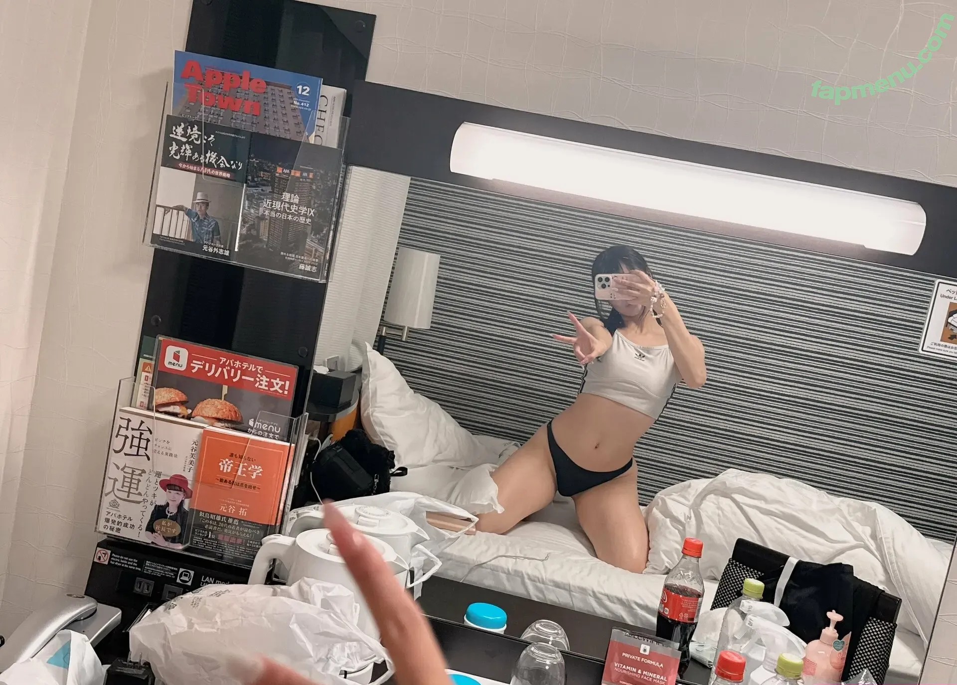 eliteairi nude photo #0014 (eliteairjets)