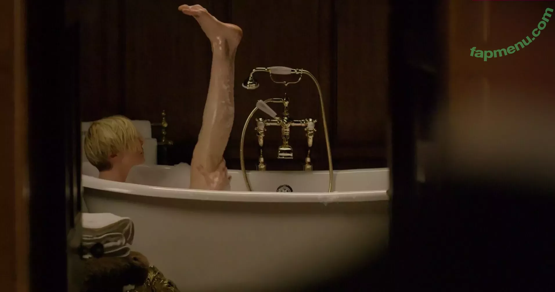 Elizabeth Debicki nude photo #0096 (elizabethdebickinators)