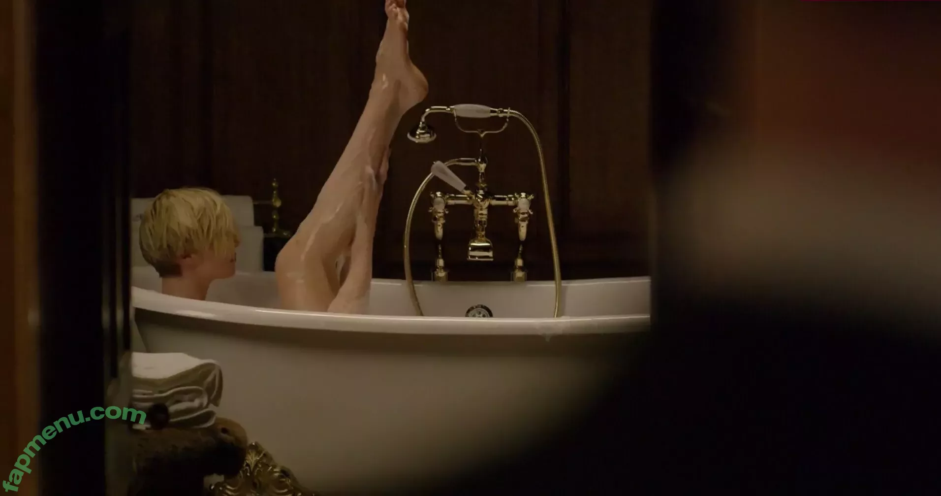 Elizabeth Debicki nude photo #0104 (elizabethdebickinators)
