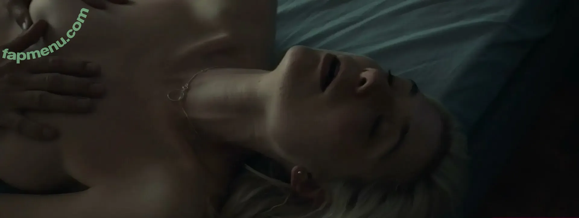 Elizabeth Debicki nude photo #0355 (elizabethdebickinators)