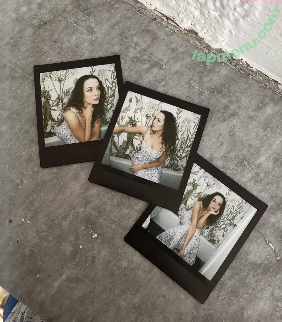 Elizabeth Gillies nude photo #0495 (lizgillz)