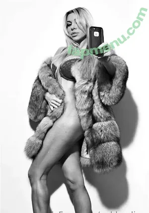elizabeth_queen / hm.queenelizabeth nude photo #0006