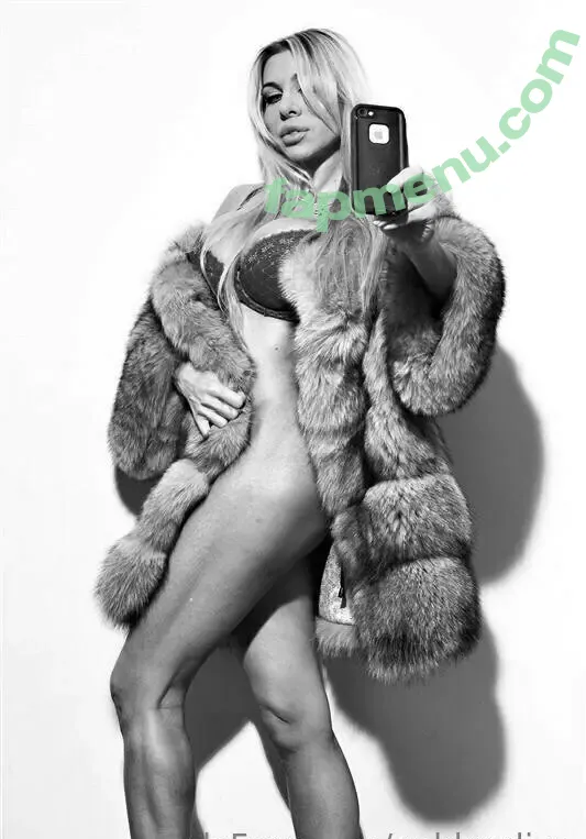 elizabeth_queen nude photo #0006 (hm.queenelizabeth)