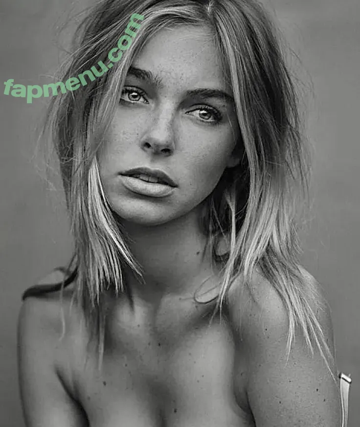 Elizabeth Turner nude photo #0671 (elizTurner92 / elizabethcturner)