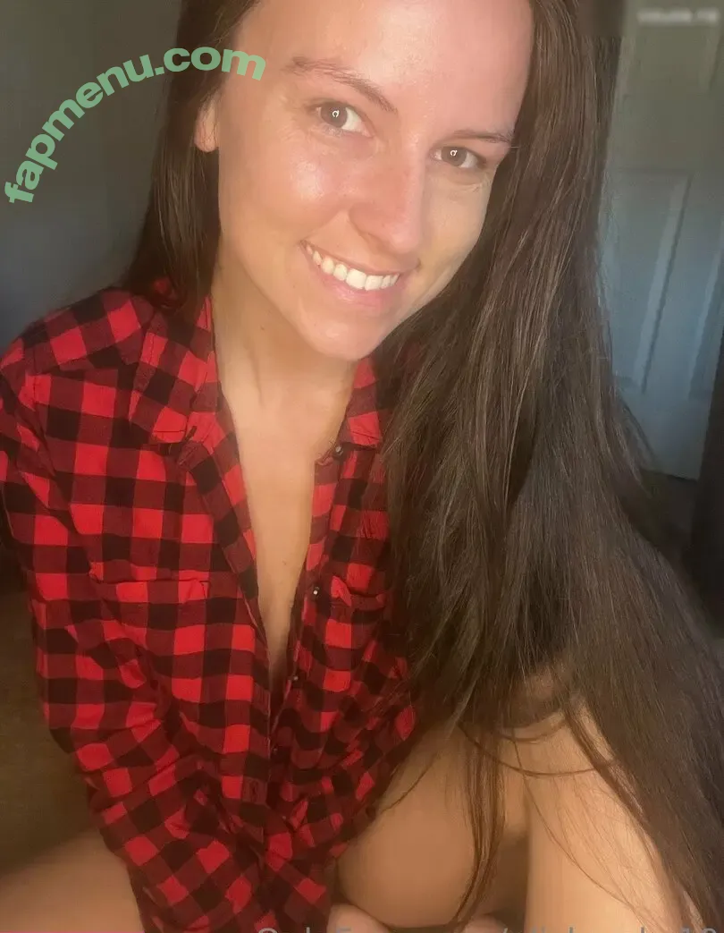 elizhawks10 nude photo #0056 (leximariehawks)