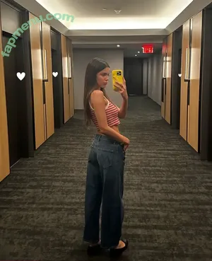 Ella Mendelsohn / ellamendelsohn nude photo #1630