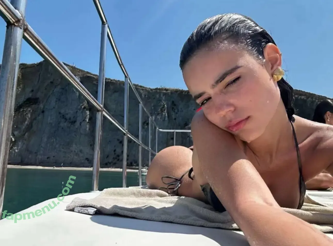 Ella Mendelsohn nude photo #1522 (ellamendelsohn)