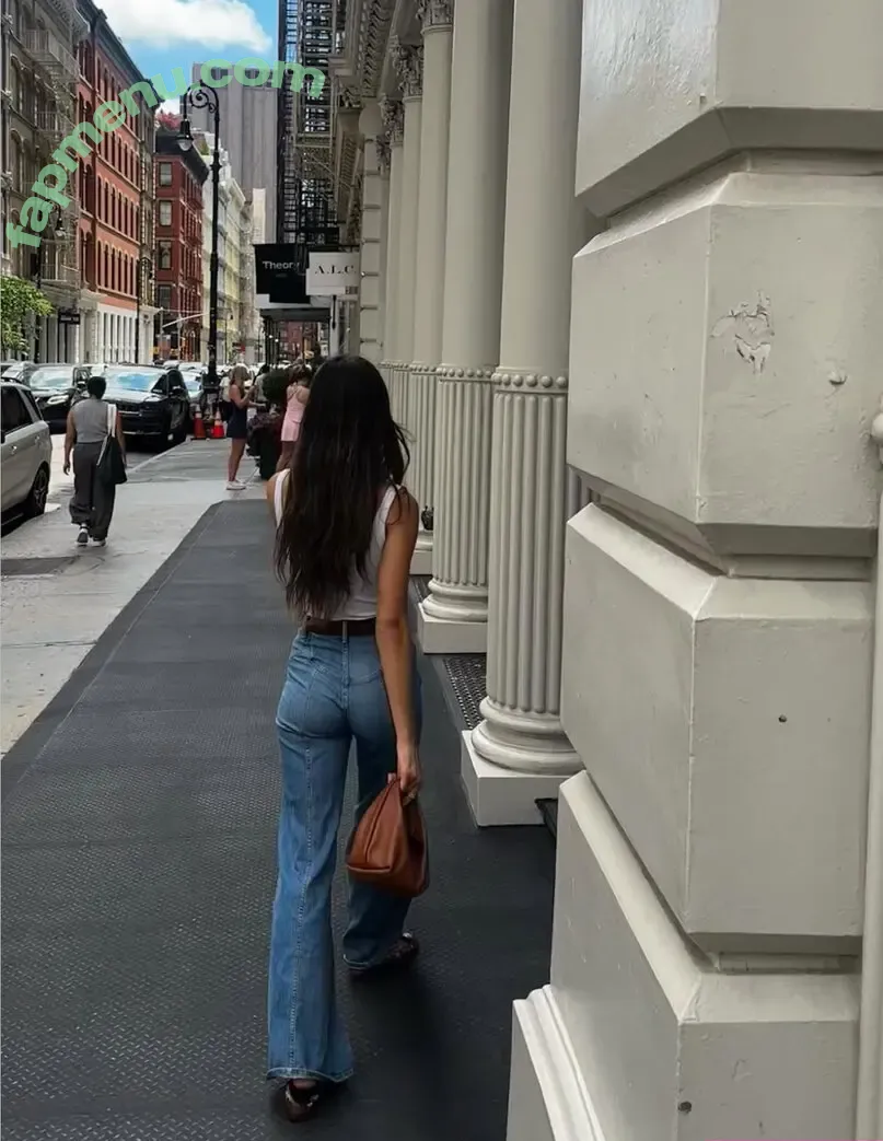 Ella Mendelsohn nude photo #1588 (ellamendelsohn)