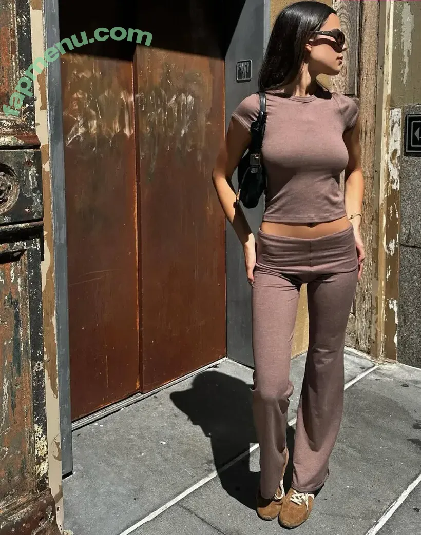 Ella Mendelsohn nude photo #1594 (ellamendelsohn)