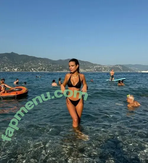 Ella Mendelsohn nude photo #1698 (ellamendelsohn)