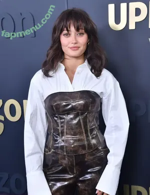 Ella Purnell / GRAYLINGPURNELL / ella_purnell nude photo #0827
