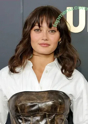 Ella Purnell / GRAYLINGPURNELL / ella_purnell nude photo #0829