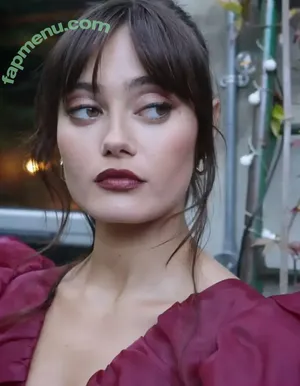 Ella Purnell / GRAYLINGPURNELL / ella_purnell nude photo #0839
