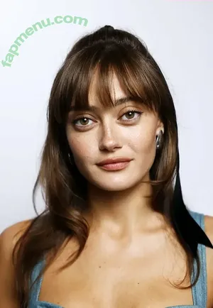Ella Purnell / GRAYLINGPURNELL / ella_purnell nude photo #0849