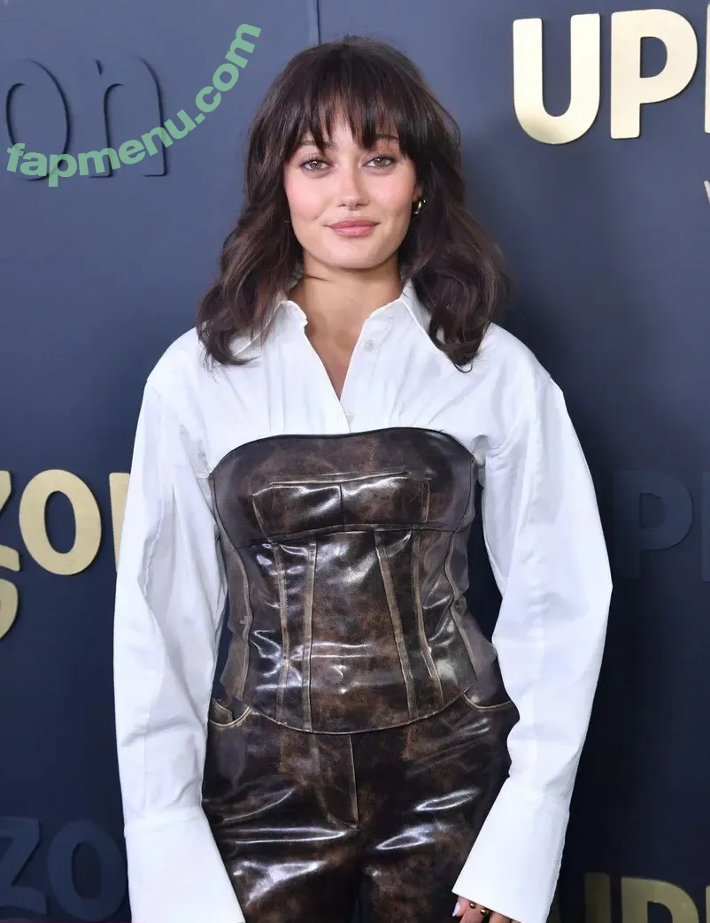 Ella Purnell nude photo #0827 (GRAYLINGPURNELL / ella_purnell)
