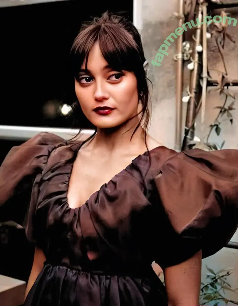 Ella Purnell nude photo #0842 (GRAYLINGPURNELL / ella_purnell)