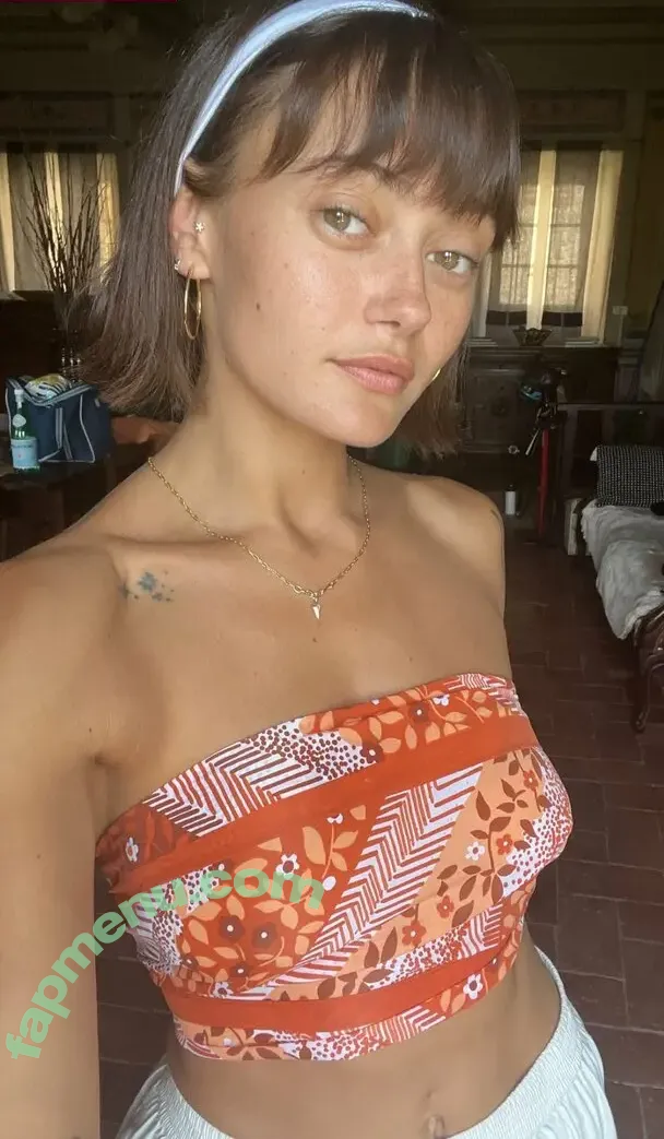Ella Purnell nude photo #0844 (GRAYLINGPURNELL / ella_purnell)