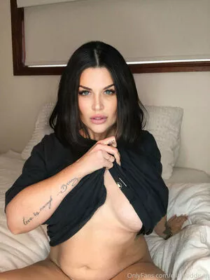 ellamaddison / ellamadisonofficial nude photo #0115