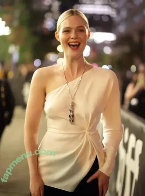Elle Fanning / ellefanning nude photo #3207