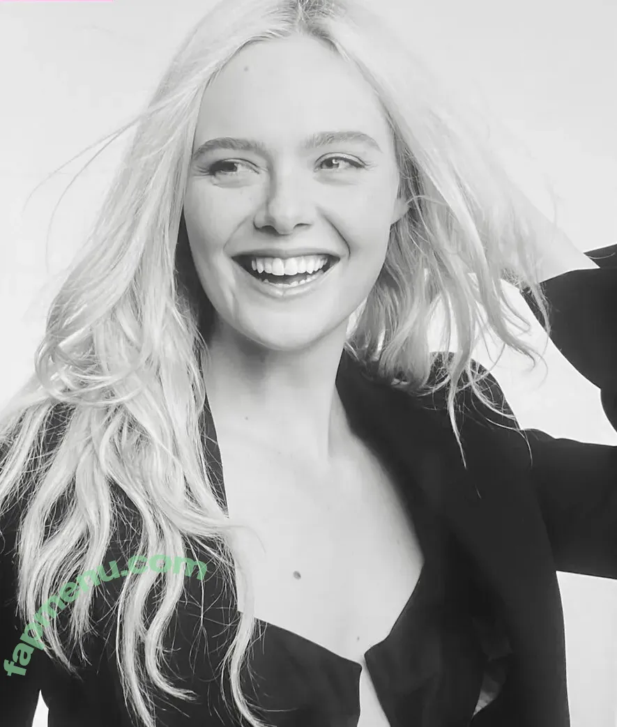 Elle Fanning nude photo #3133 (ellefanning)