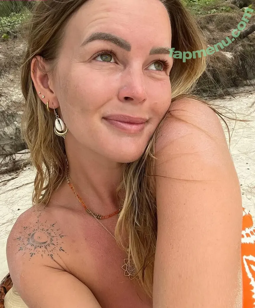 Elle Knox nude photo #0024 (elleknox / itsmissknox)