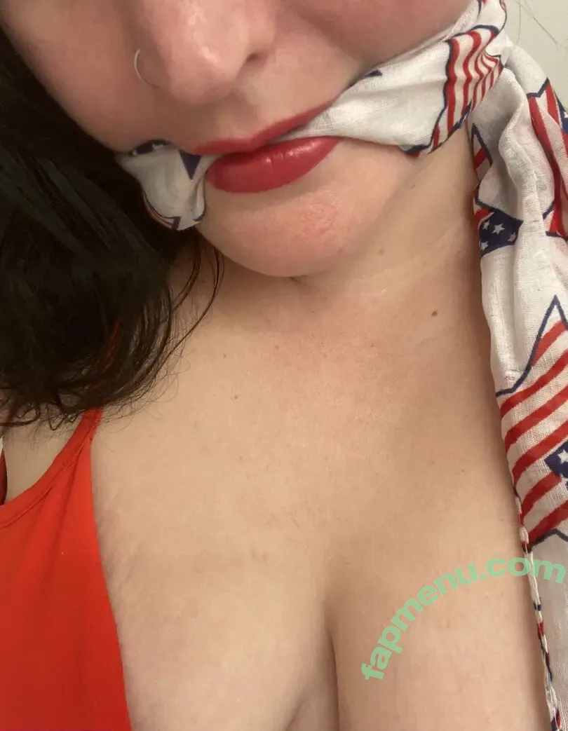 ellebaker nude photo #0006 (ellebaker__)