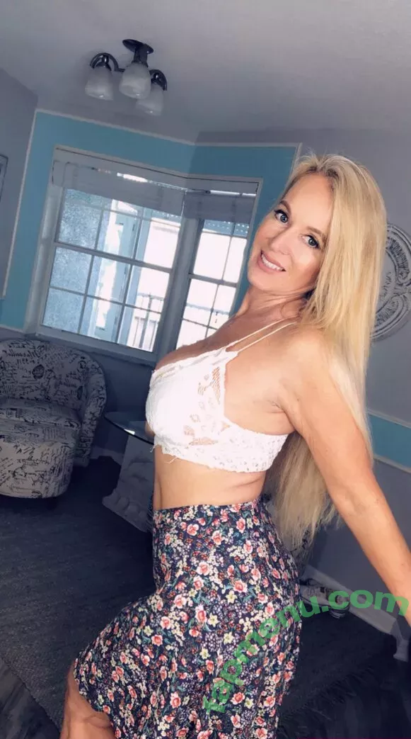 ellehotmommy nude photo #0002 (ella_hotmom)