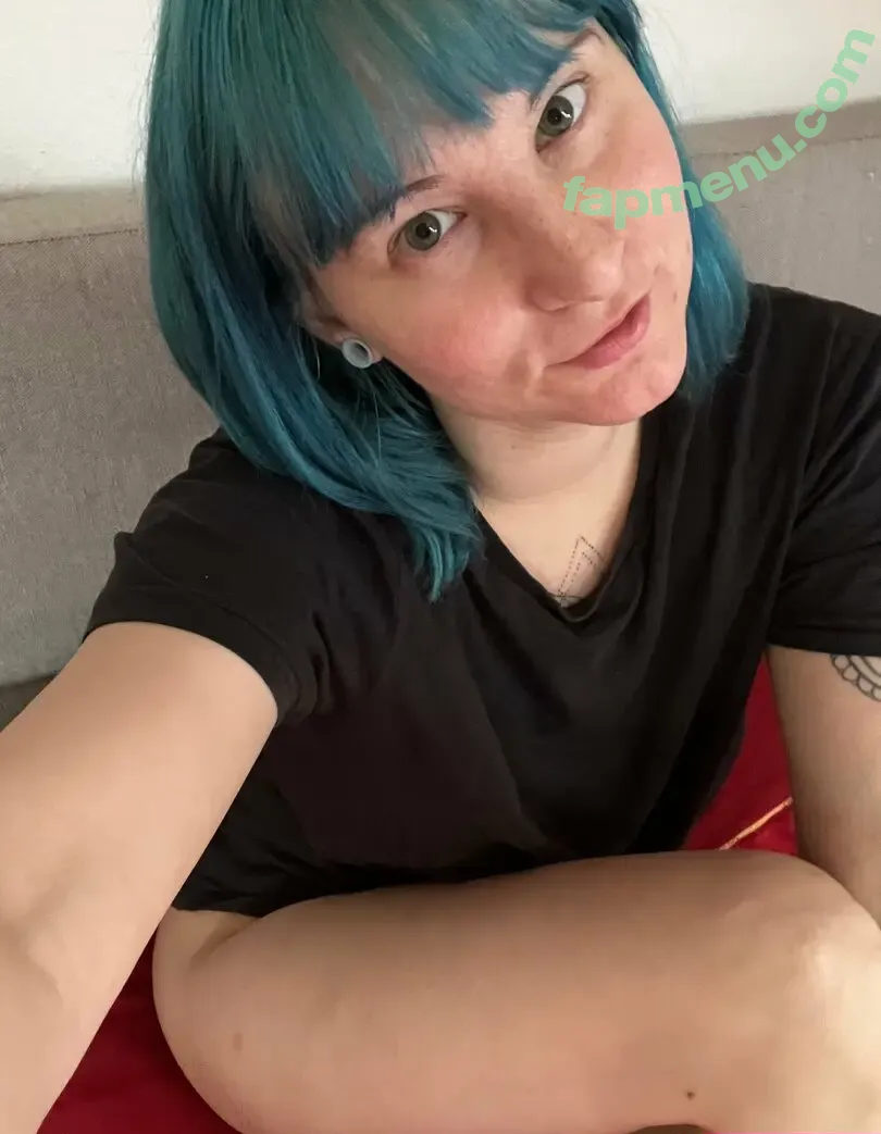 elli-chan nude photo #0001 (elliechan_)