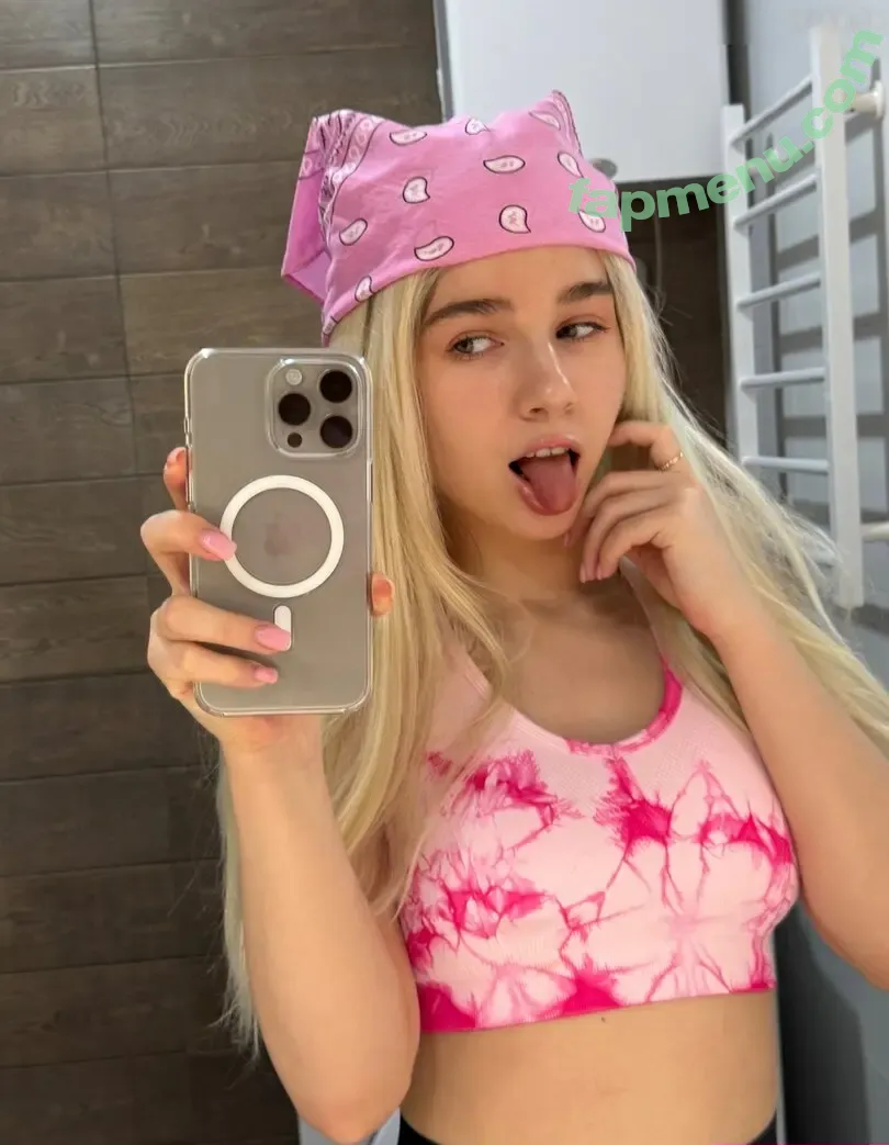 ellie_hunny nude photo #0064 (gamer_elliee)