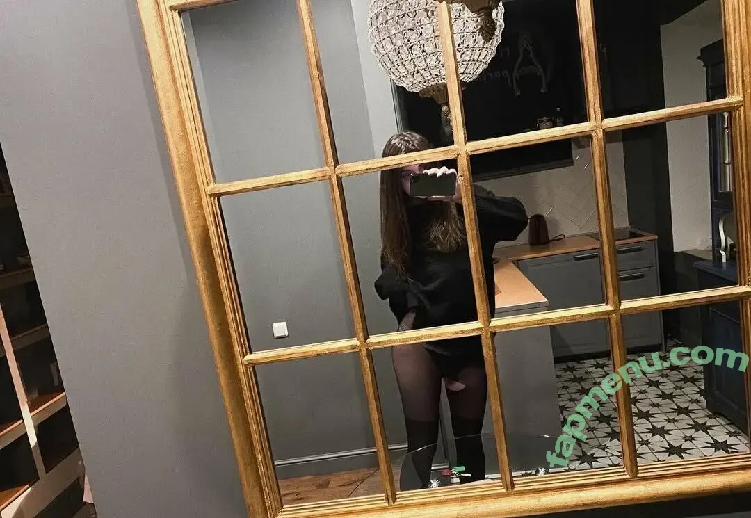 ellie.quincy nude photo #0007 (ellie.quincy)