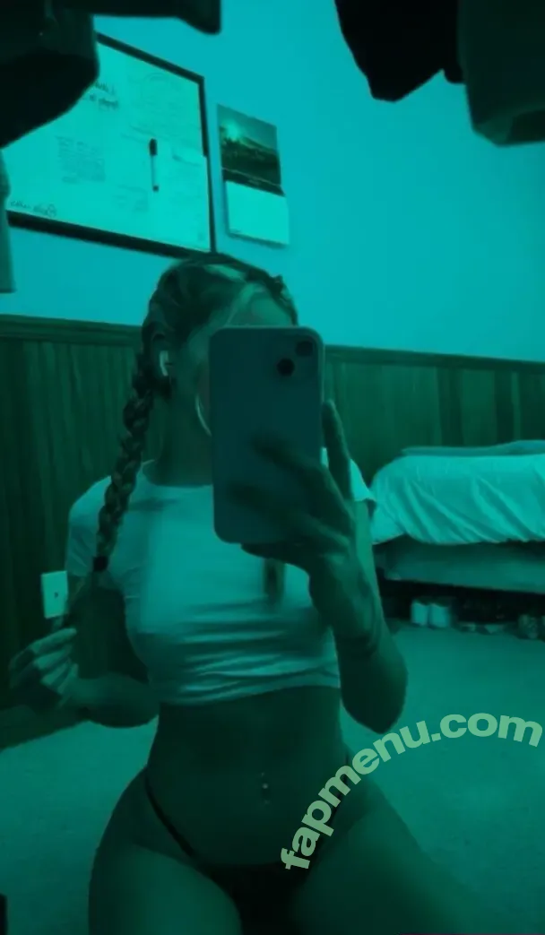 ellieanderson nude photo #0193 (ellieanderphd)