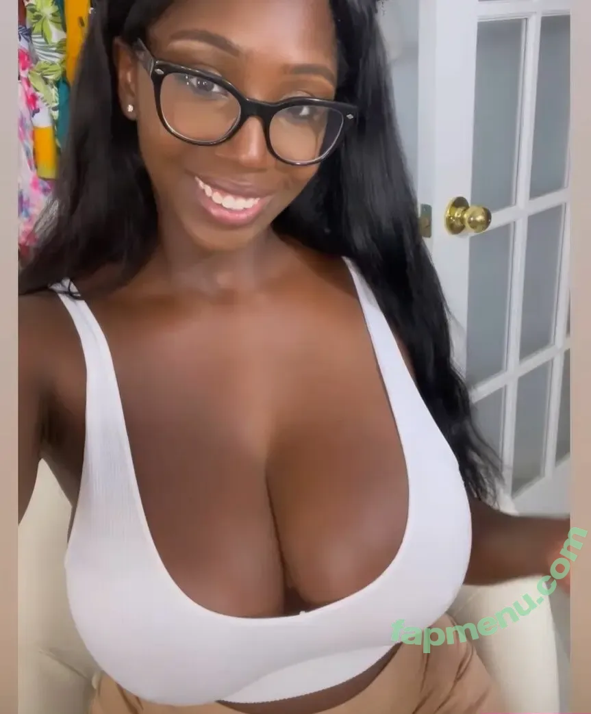 elliemae nude photo #0004 (elliemae)