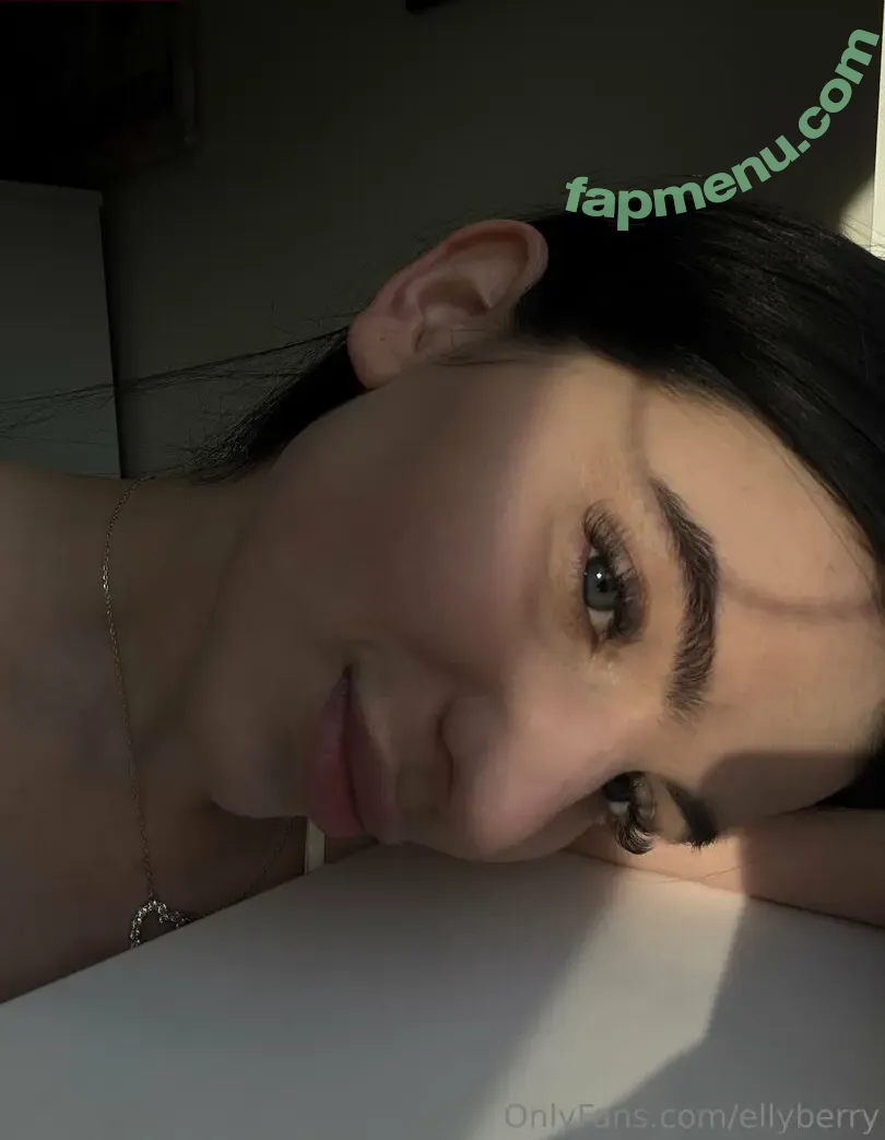 ellyberry nude photo #0002 (ellyberryyy)