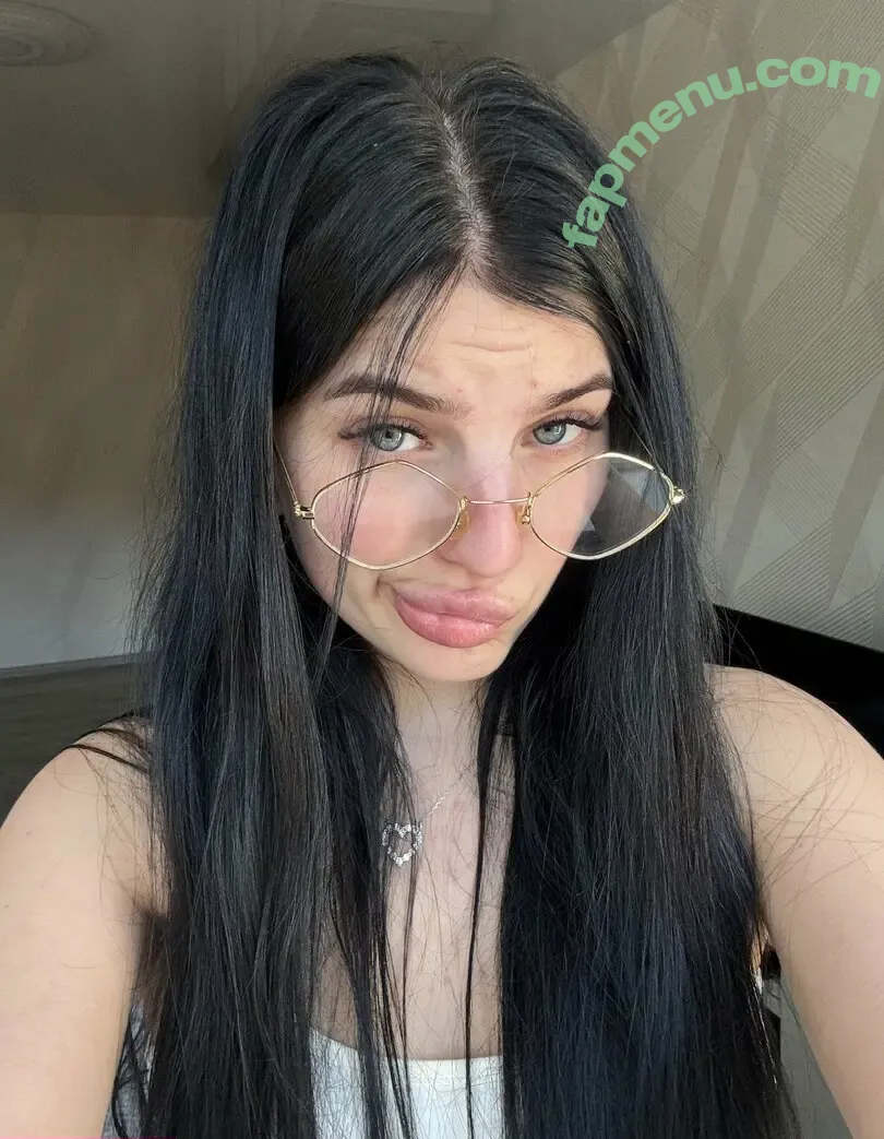 ellyberry nude photo #0003 (ellyberryyy)
