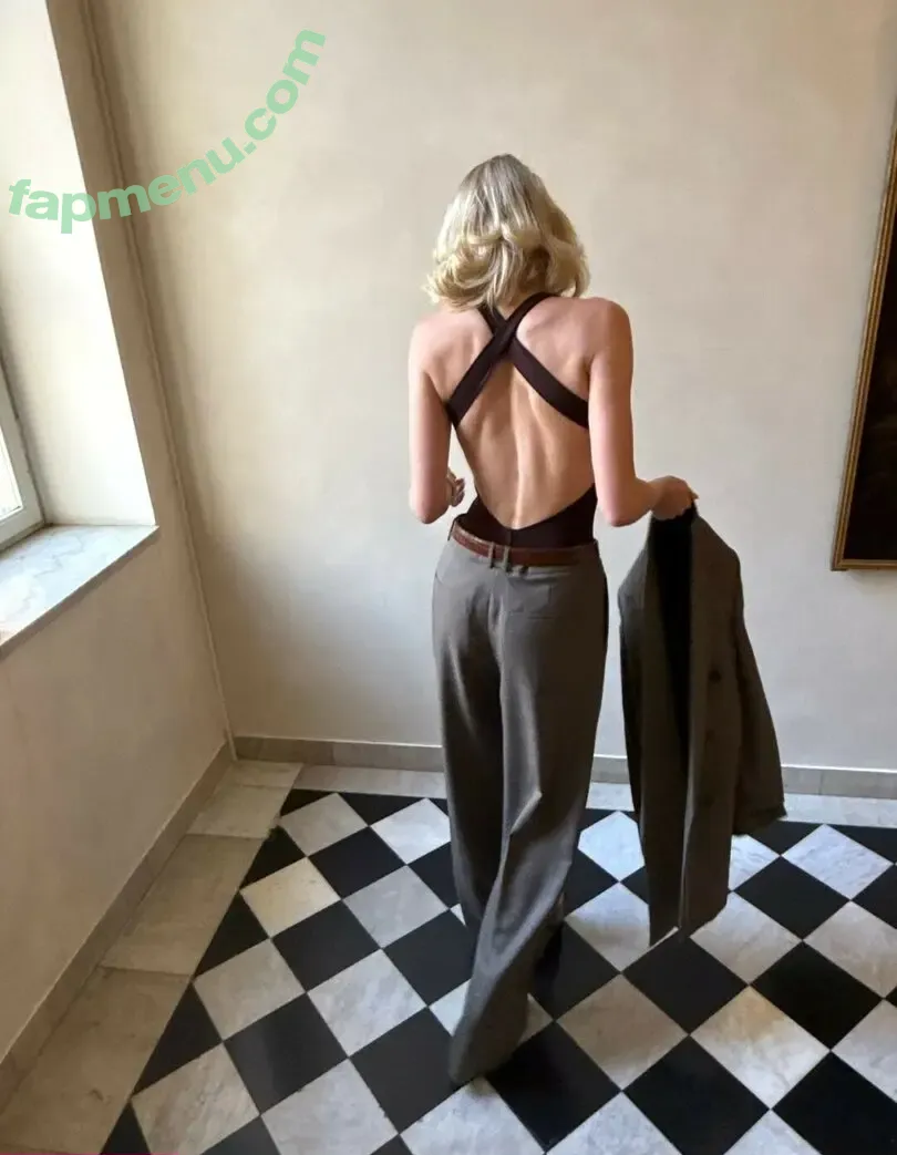Elsa Hosk nude photo #2537 (elsahosk / hoskelsa)