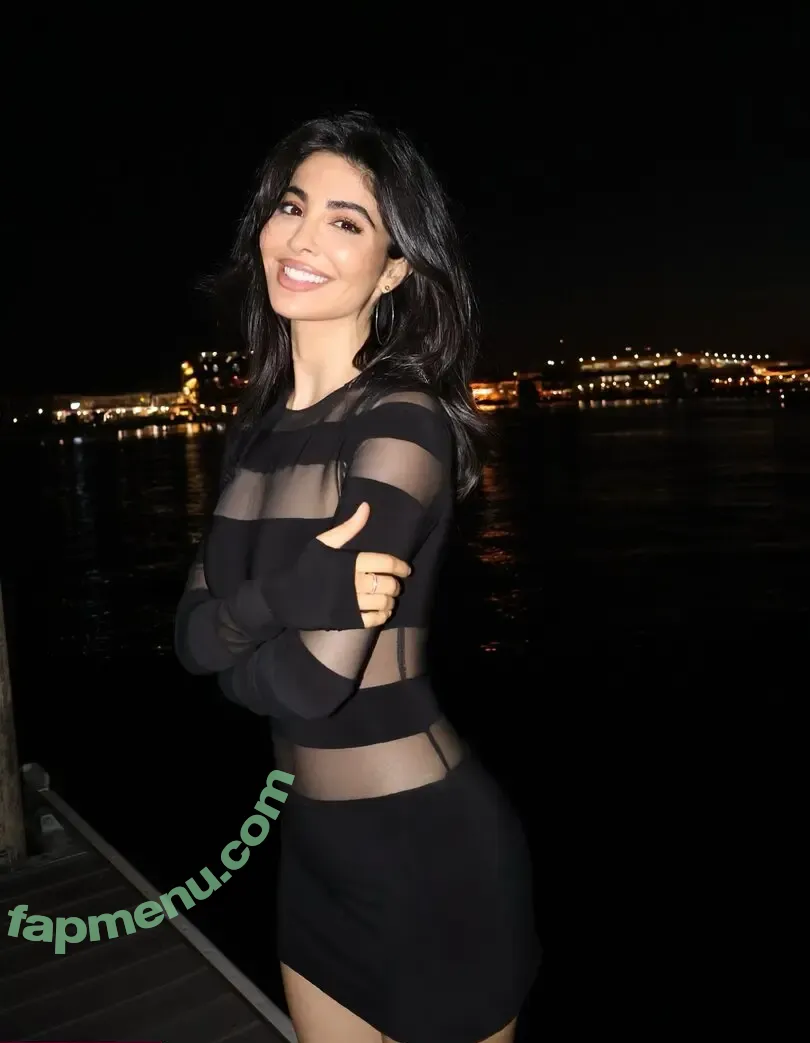 Elwa Saleh nude photo #0114 (elwasaleh)