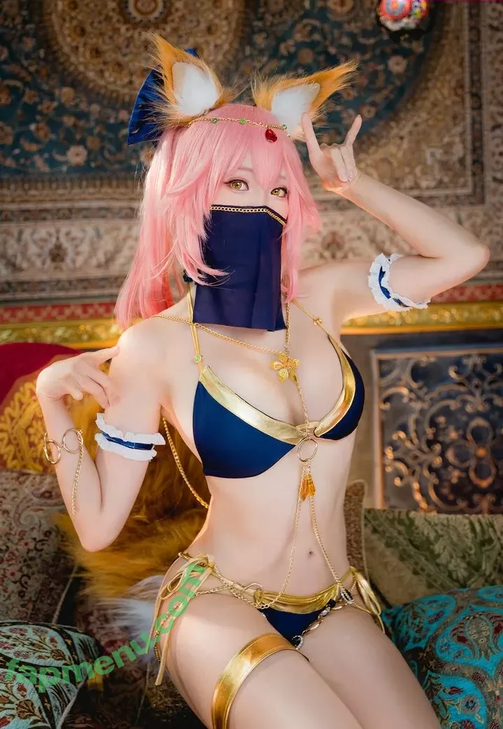 Ely Cosplayer nude photo #0004 (eeelyeee)