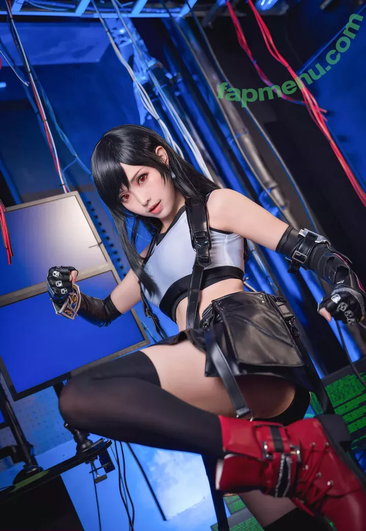 Ely Cosplayer nude photo #0018 (eeelyeee)