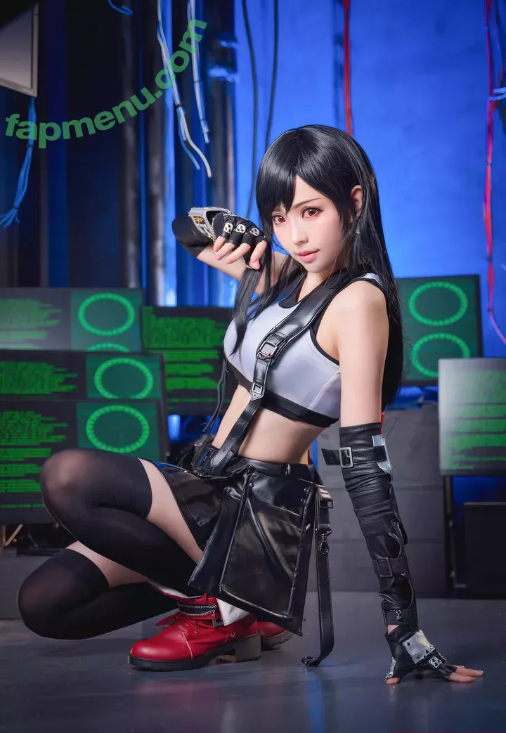 Ely Cosplayer nude photo #0022 (eeelyeee)