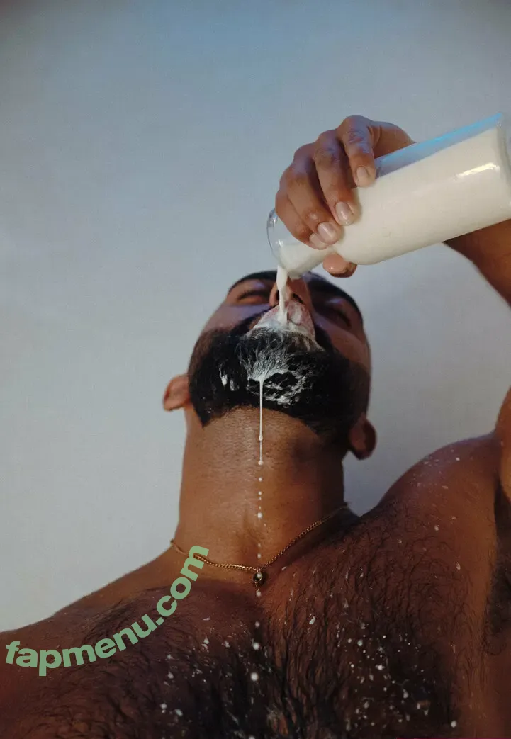 elyassorari nude photo #0010 (elyassorari)