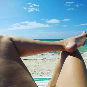 Elyse Willems / elysewillems nude photo #0011
