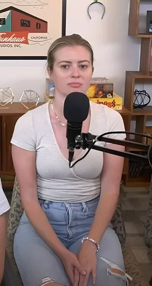 Elyse Willems / elysewillems nude photo #0069