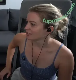 Elyse Willems / elysewillems nude photo #0300