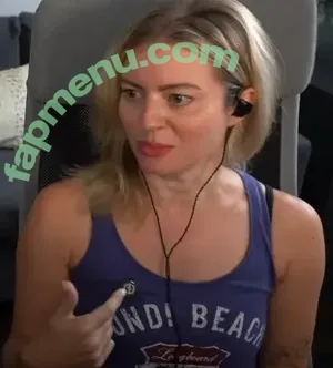 Elyse Willems / elysewillems nude photo #0303