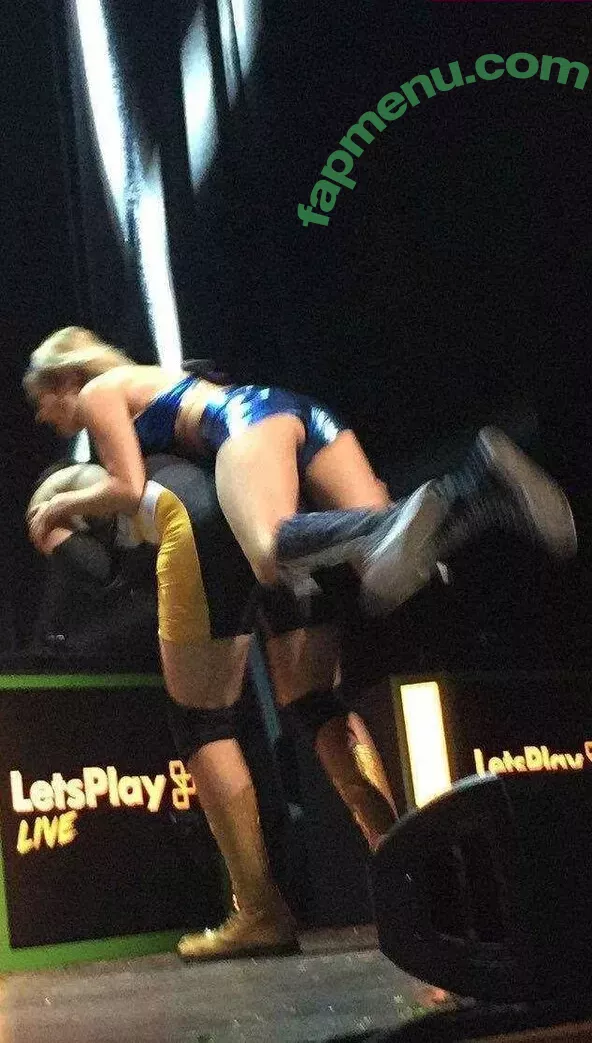 Elyse Willems nude photo #0006 (elysewillems)