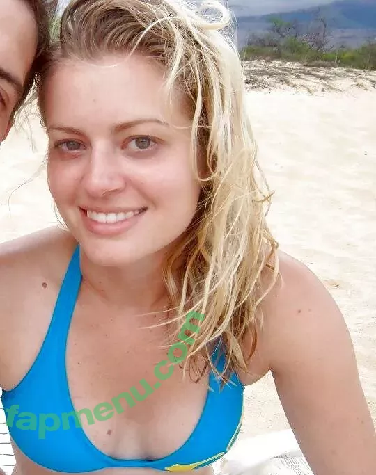 Elyse Willems nude photo #0015 (elysewillems)