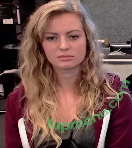 Elyse Willems nude photo #0052 (elysewillems)