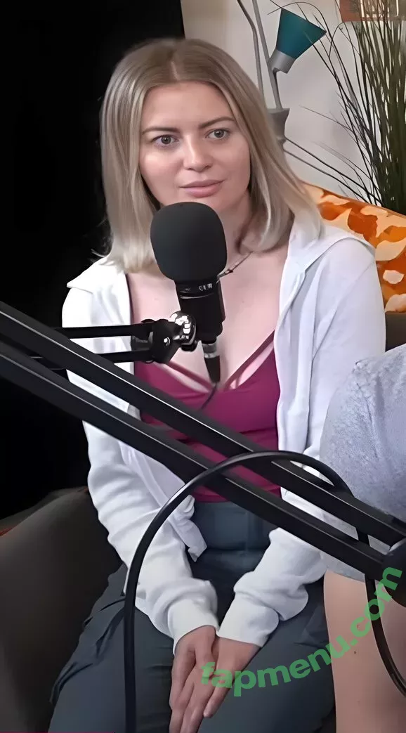 Elyse Willems nude photo #0079 (elysewillems)