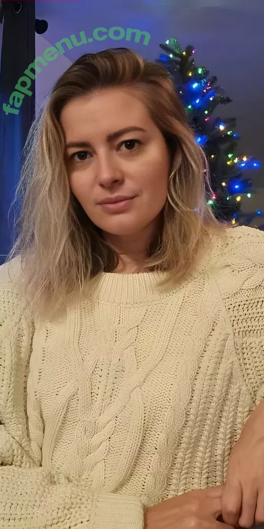 Elyse Willems nude photo #0092 (elysewillems)