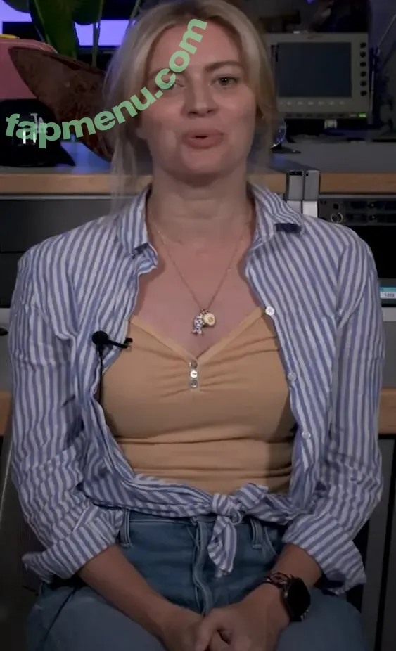 Elyse Willems nude photo #0302 (elysewillems)